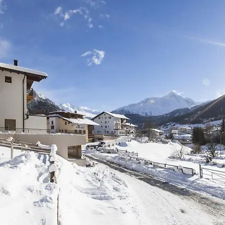 Falkner Зёльден