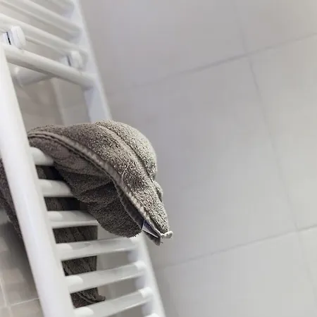 Falkner Зёльден