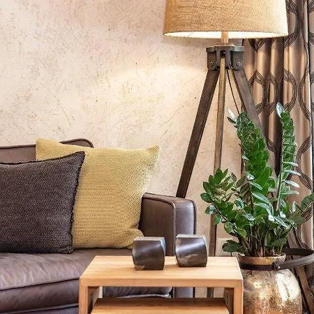 Falkner Апартаменты *